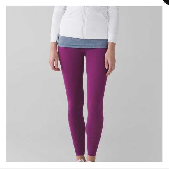 Sold *** lululemon Enlighten Tight Leggings - Picture 1 of 4